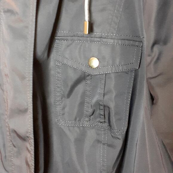 Talbots Rain Jacket Midnight Blue Size 2X Lots of Pockets Hood EUC - Picture 5 of 10